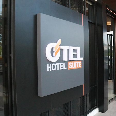 Otel Hotel Suite 诗巫 外观 照片